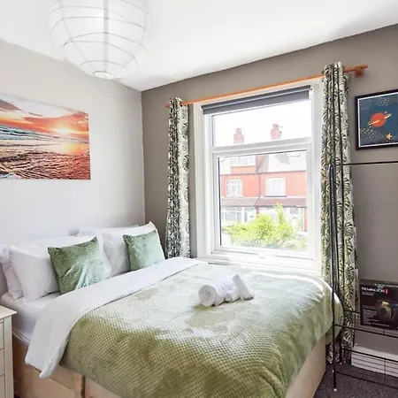 Grace Near Apartment *